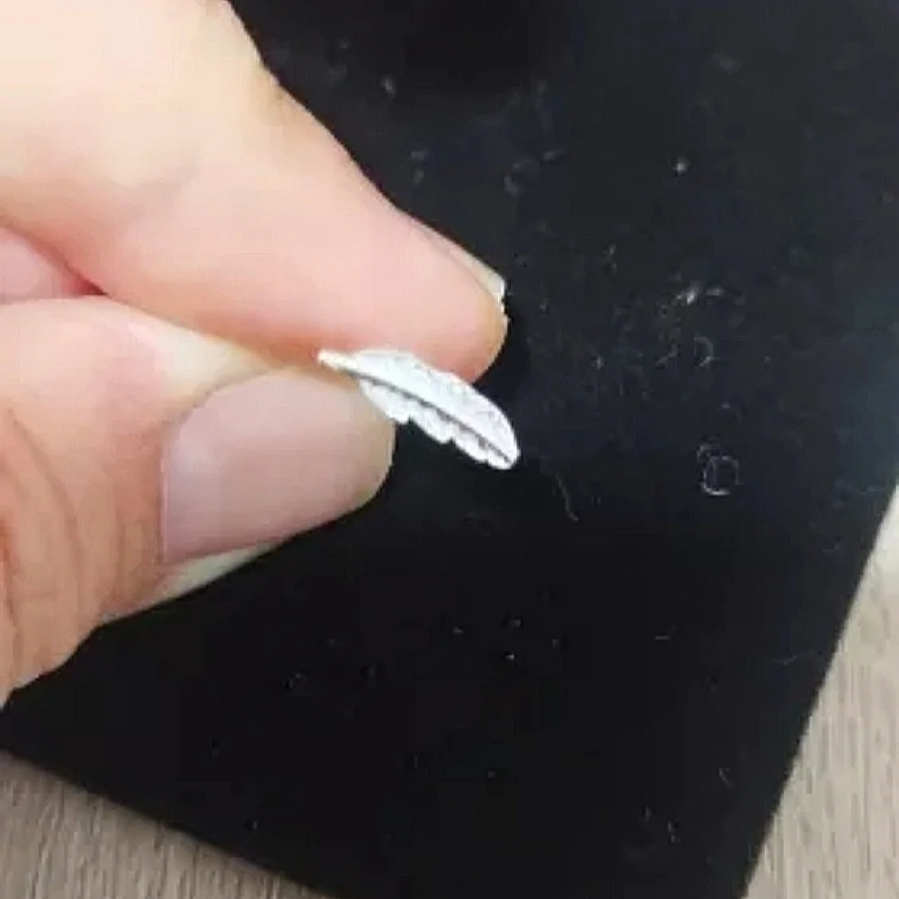 New S925‎ Feather Stud Earrings